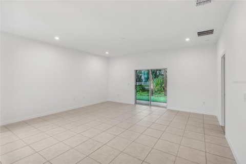 Villa ou maison à vendre à DeLand, Floride: 4 chambres, 205.31 m2 № 1795233 - photo 7