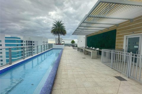 Condominio en alquiler en Miami, Florida, 2 dormitorios, 86.68 m2 № 1794598 - foto 21