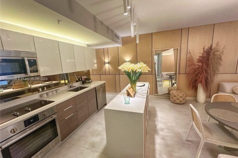 Снять в аренду кондоминиум в Майами, Флорида 2 спальни, 86.68м2, № 1794598 - фото 5