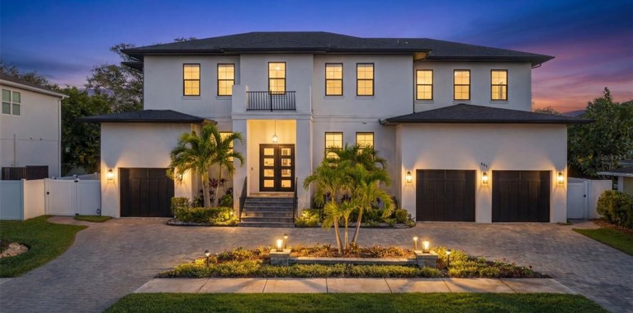 Casa en Tampa, Florida 5 dormitorios, 544.69 m2 № 2347852