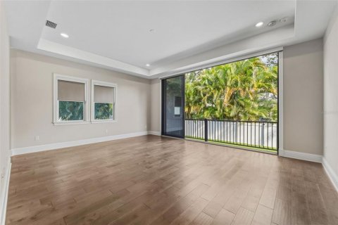 Casa en venta en Tampa, Florida, 5 dormitorios, 544.69 m2 № 2347852 - foto 27