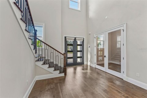 Casa en venta en Tampa, Florida, 5 dormitorios, 544.69 m2 № 2347852 - foto 5