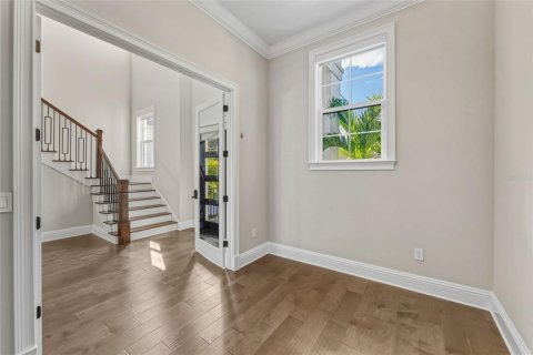 Casa en venta en Tampa, Florida, 5 dormitorios, 544.69 m2 № 2347852 - foto 7