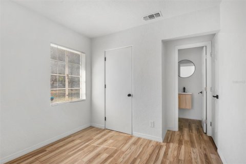 Villa ou maison à vendre à Orlando, Floride: 3 chambres, 95.78 m2 № 2323036 - photo 18