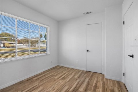 Villa ou maison à vendre à Orlando, Floride: 3 chambres, 95.78 m2 № 2323036 - photo 14