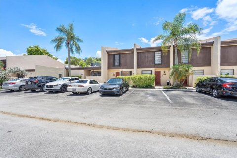 Adosado en venta en Pembroke Pines, Florida, 2 dormitorios, 112.78 m2 № 2178069 - foto 3