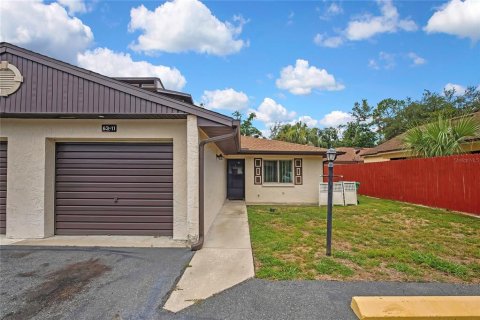 Condominio en Homosassa, Florida, 2 dormitorios  № 2204997