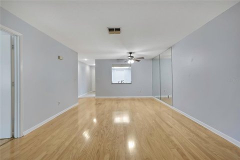 Condominio en venta en Homosassa, Florida, 2 dormitorios, 101.91 m2 № 2204997 - foto 8
