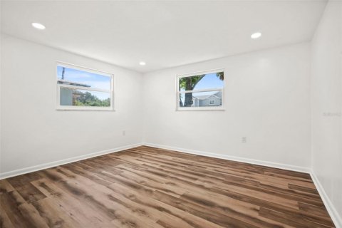 Villa ou maison à vendre à Tarpon Springs, Floride: 3 chambres, 159.79 m2 № 2354963 - photo 21
