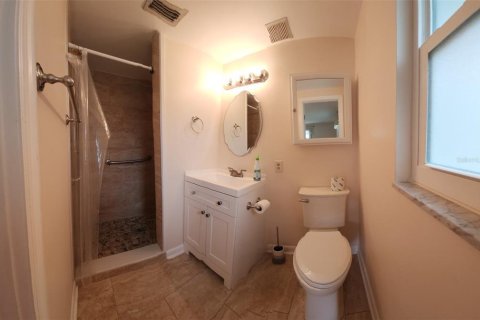 Villa ou maison à vendre à Tarpon Springs, Floride: 3 chambres, 159.79 m2 № 2354963 - photo 25