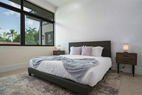 Casa en alquiler en Plantation, Florida, 8 dormitorios, 485.97 m2 № 2152563 - foto 29
