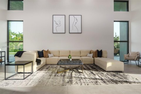Casa en alquiler en Plantation, Florida, 8 dormitorios, 485.97 m2 № 2152563 - foto 6