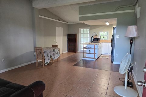 Casa en venta en Okeechobee, Florida, 2 dormitorios, 83.61 m2 № 1851525 - foto 17