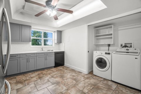 Condo in Weston, Florida, 2 bedrooms  № 2083405 - photo 14