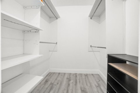 Condo in Weston, Florida, 2 bedrooms  № 2083405 - photo 21
