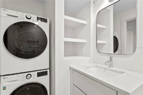 Villa ou maison à vendre à Saint Petersburg, Floride: 3 chambres, 186.64 m2 № 1567401 - photo 25