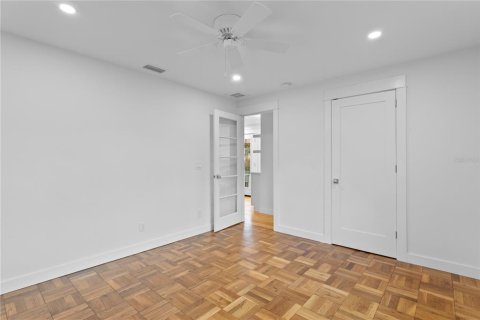 Villa ou maison à vendre à Saint Petersburg, Floride: 3 chambres, 186.64 m2 № 1567401 - photo 27