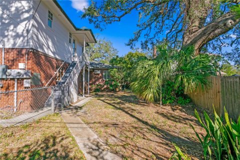Villa ou maison à vendre à Saint Petersburg, Floride: 3 chambres, 186.64 m2 № 1567401 - photo 19