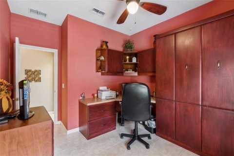House in Kissimmee, Florida 2 bedrooms, 138.52 sq.m. № 2138280 - photo 25