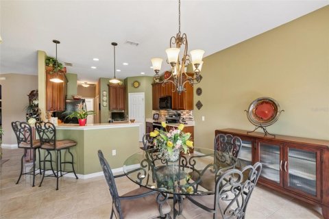 House in Kissimmee, Florida 2 bedrooms, 138.52 sq.m. № 2138280 - photo 14