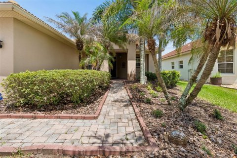 House in Kissimmee, Florida 2 bedrooms, 138.52 sq.m. № 2138280 - photo 4