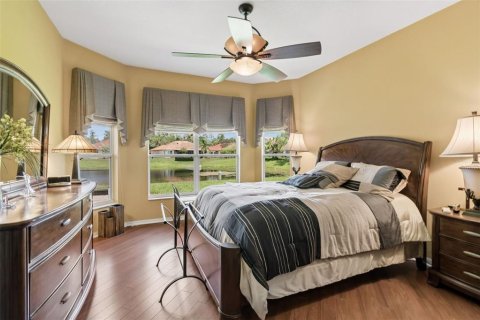 House in Kissimmee, Florida 2 bedrooms, 138.52 sq.m. № 2138280 - photo 16