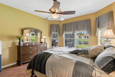 House in Kissimmee, Florida 2 bedrooms, 138.52 sq.m. № 2138280 - photo 18