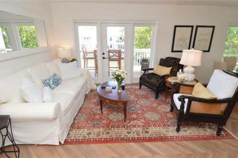 Condo in Saint Petersburg, Florida, 2 bedrooms  № 2202487 - photo 18