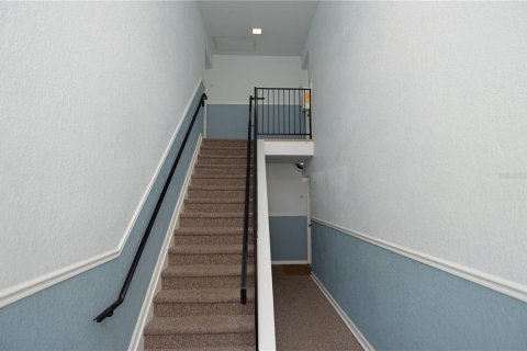 Condo in Saint Petersburg, Florida, 2 bedrooms  № 2202487 - photo 4