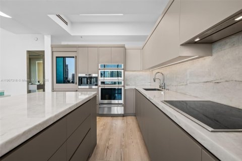 Copropriété à vendre à Miami, Floride: 3 chambres, 208.66 m2 № 1970271 - photo 10