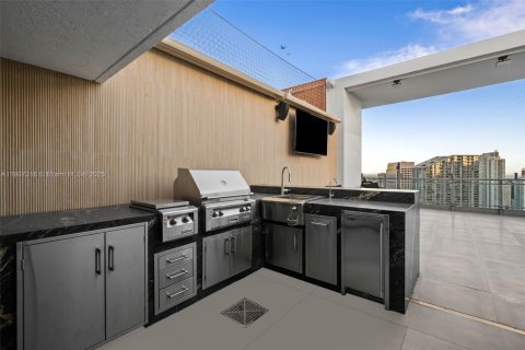 Copropriété à vendre à Miami, Floride: 3 chambres, 208.66 m2 № 1970271 - photo 26