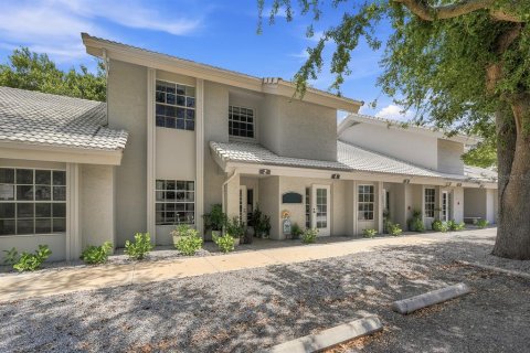 Immobilier commercial à vendre à Venice, Floride: 108.51 m2 № 2207035 - photo 2