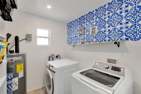 Casa en alquiler en Tampa, Florida, 4 dormitorios, 137.5 m2 № 2199506 - foto 30