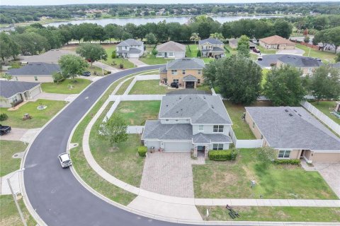 Villa ou maison à Clermont, Floride 4 chambres, 265.14 m2 № 2092442