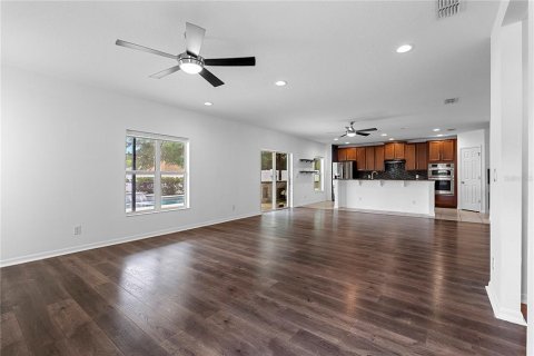 Villa ou maison à vendre à Clermont, Floride: 4 chambres, 265.14 m2 № 2092442 - photo 14