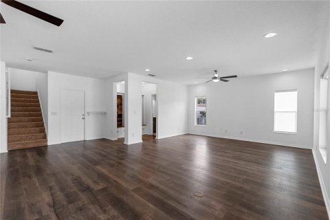 Villa ou maison à vendre à Clermont, Floride: 4 chambres, 265.14 m2 № 2092442 - photo 13