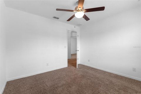 Villa ou maison à vendre à Clermont, Floride: 4 chambres, 265.14 m2 № 2092442 - photo 23