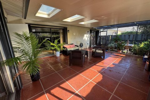 Apartment in Hypoluxo, Florida 2 bedrooms, 115.48 sq.m. № 2180260 - photo 9