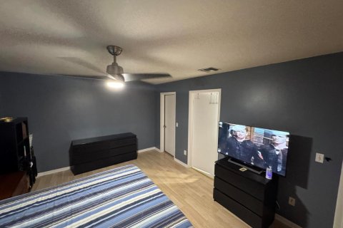 Apartment in Hypoluxo, Florida 2 bedrooms, 115.48 sq.m. № 2180260 - photo 10