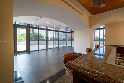 Condo in Miami, Florida  № 1814875 - photo 10