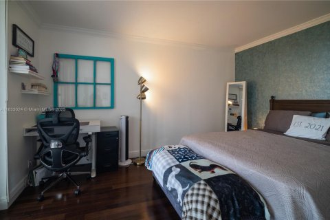 Condo in Miami, Florida  № 1814875 - photo 30