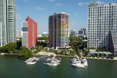 Condo in Miami, Florida  № 1814875 - photo 2