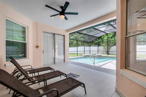 House in Orlando, Florida 4 bedrooms, 237.92 sq.m. № 2394231 - photo 28