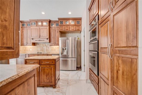 House in Orlando, Florida 4 bedrooms, 237.92 sq.m. № 2394231 - photo 8