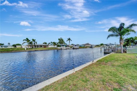 Casa en alquiler en Port Charlotte, Florida, 3 dormitorios, 116.13 m2 № 1787857 - foto 16