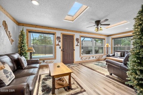 Villa ou maison à vendre à Daytona Beach, Floride: 3 chambres, 219.34 m2 № 2266496 - photo 18