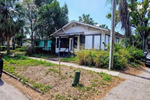 Villa ou maison à Tampa, Floride 3 chambres, 122.82 m2 № 2108029