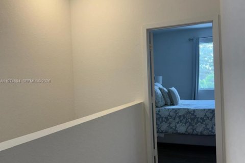 Townhouse in Homestead, Florida 3 bedrooms, 142.14 sq.m. № 2036029 - photo 22