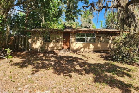 House in Sanford, Florida 2 bedrooms, 85.93 sq.m. № 2167100