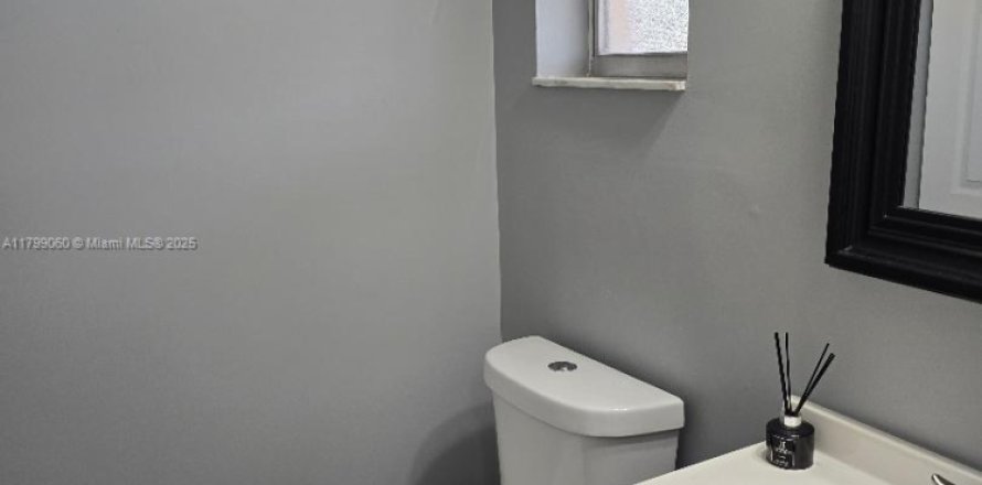 Condo in Sunrise, Florida, 1 bedroom № 1752433